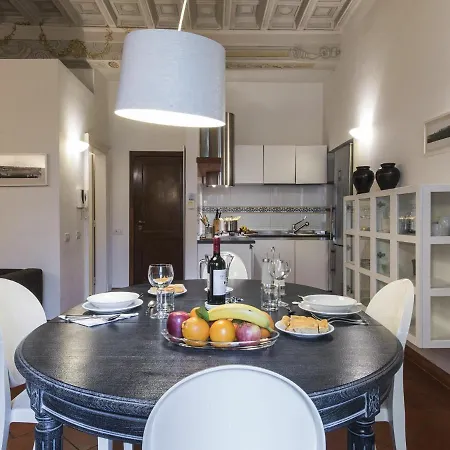 Palazzo Terme By Halldis Apartament
