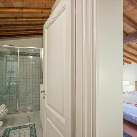Palazzo Terme By Halldis Apartament